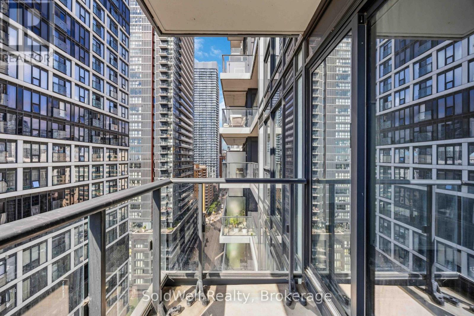 #1720 251 JARVIS STREET - 14