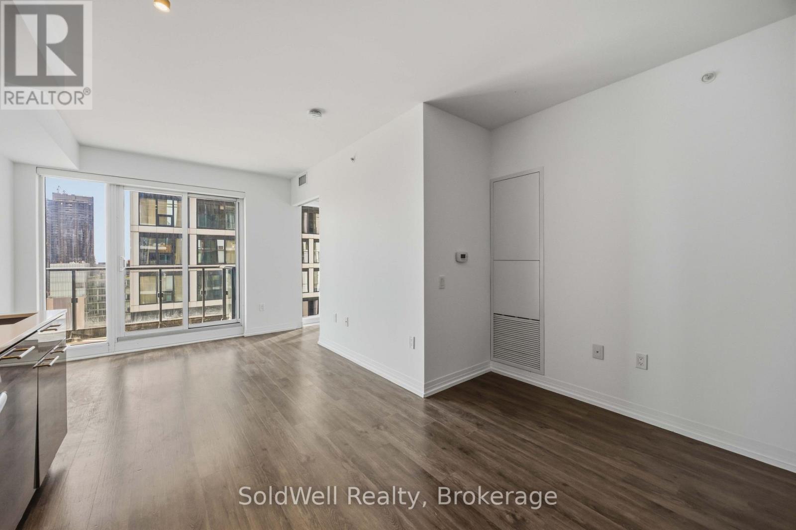 #1720 251 JARVIS STREET - 4