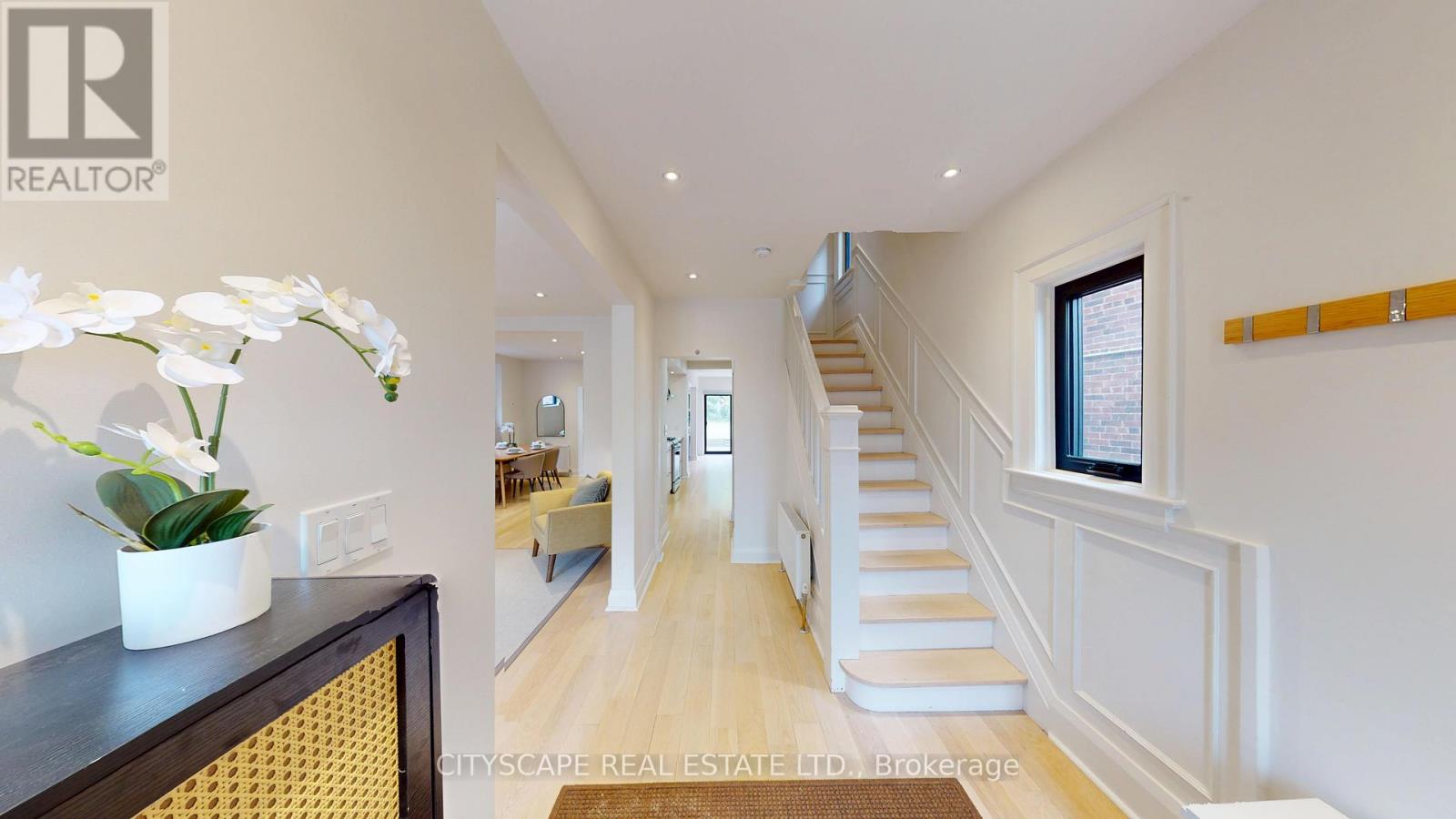 25 OSWALD CRESCENT - 18