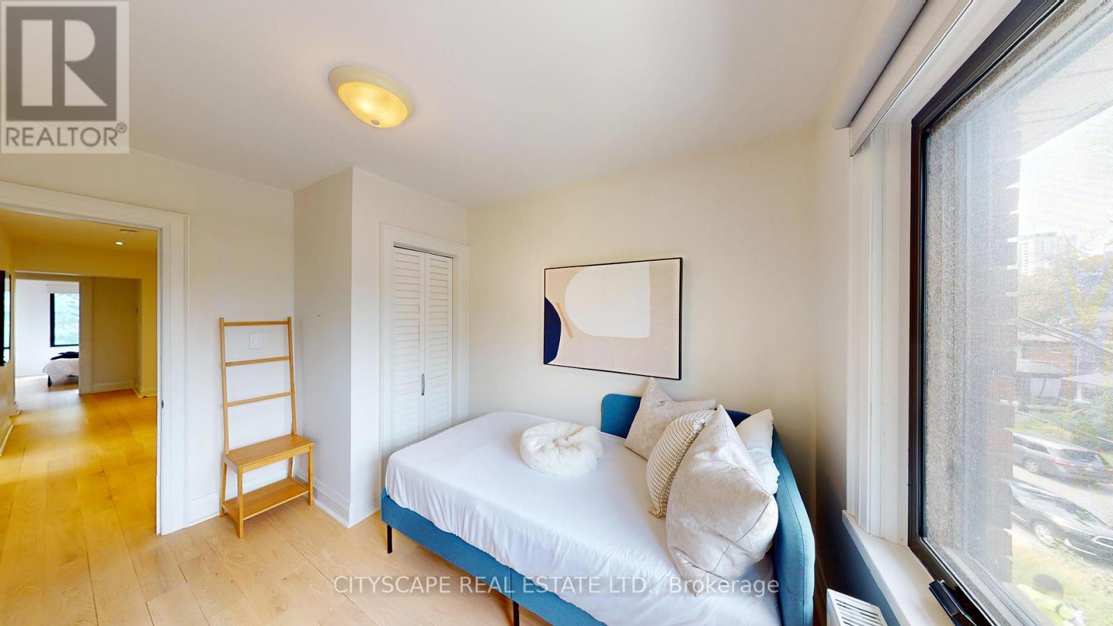 25 OSWALD CRESCENT - 22