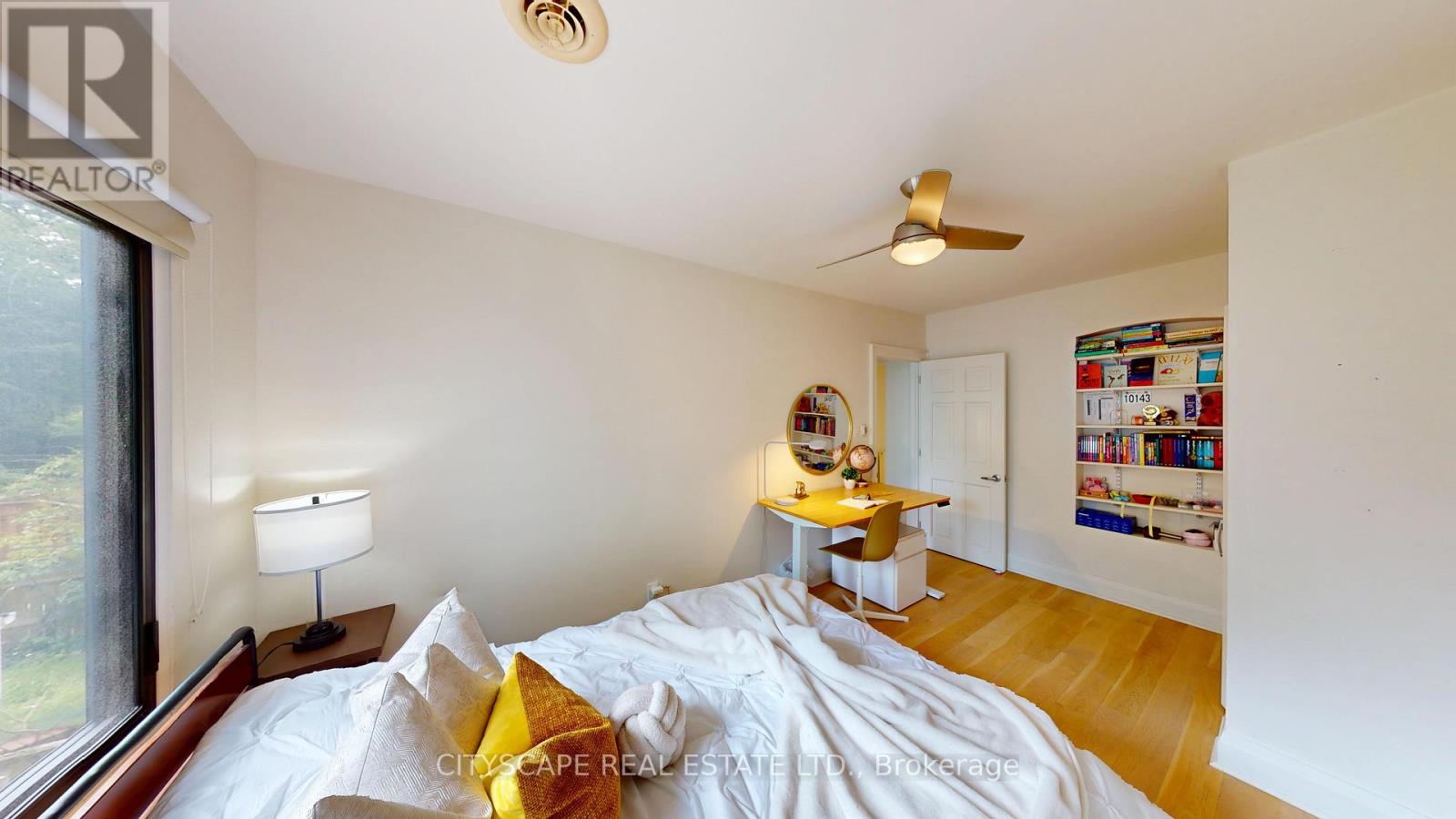 25 OSWALD CRESCENT - 31