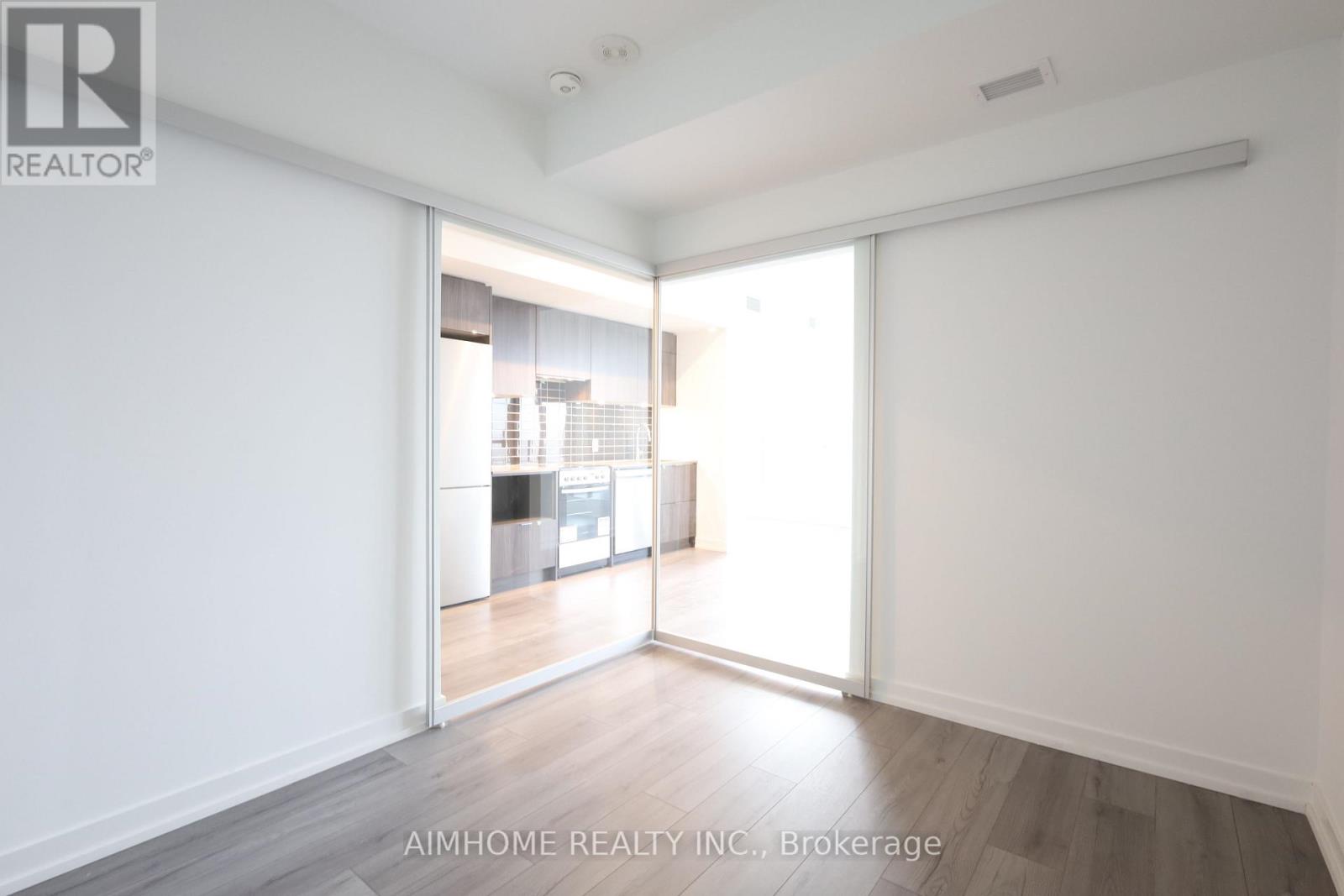 #4805 395 BLOOR STREET E - Image 8