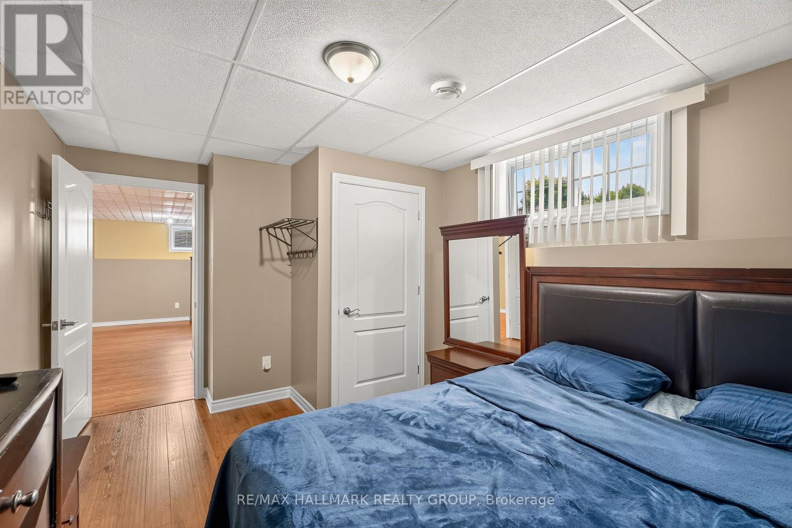 4300 SCHELL STREET - Image 28