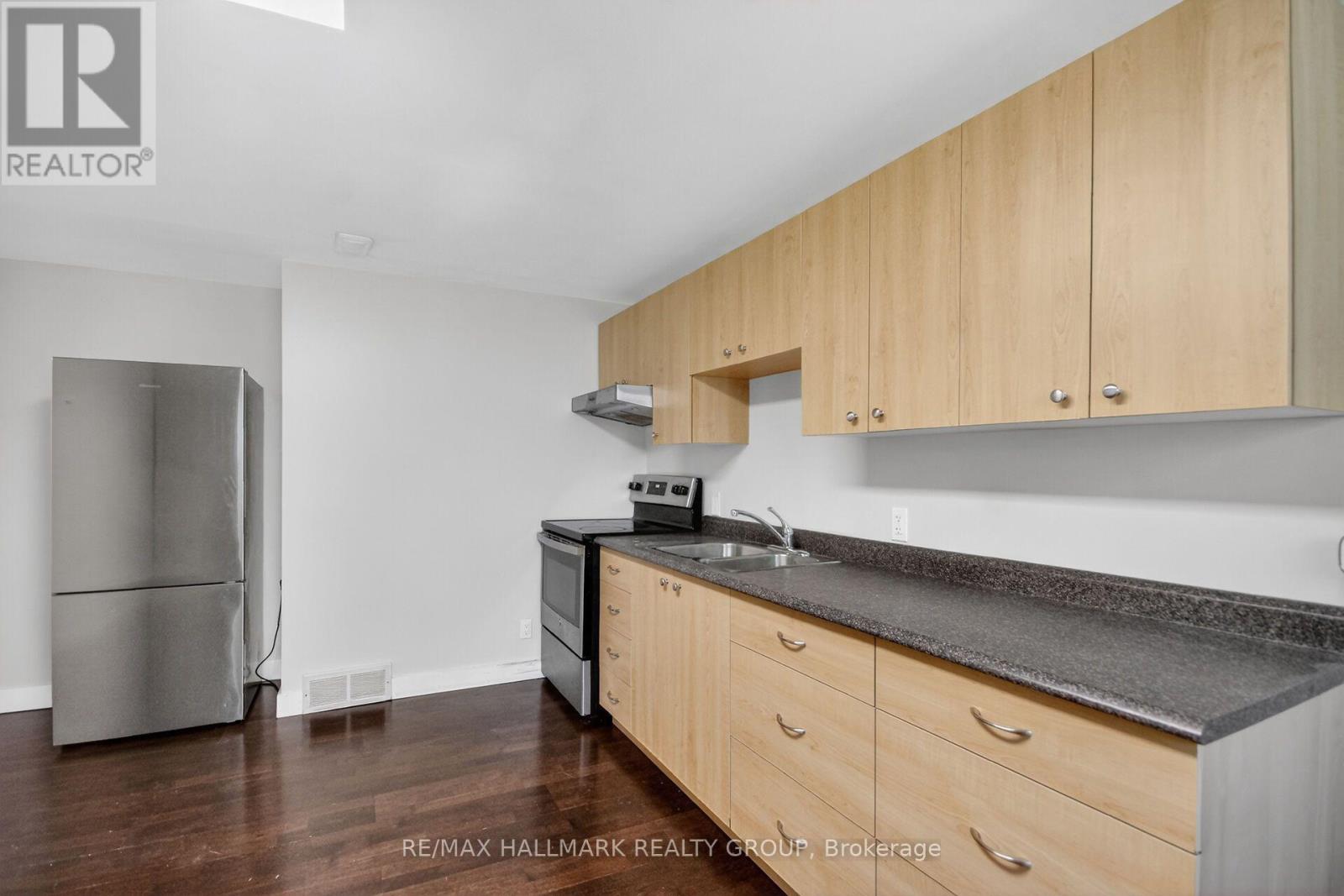 1865 ARIZONA AVENUE, Ottawa. Luxury613. By Peter Sagos - Image 21