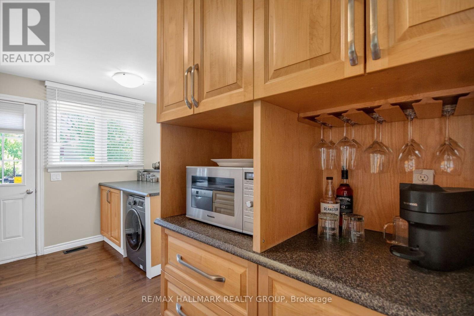 1865 ARIZONA AVENUE, Ottawa. Luxury613. By Peter Sagos - Image 9