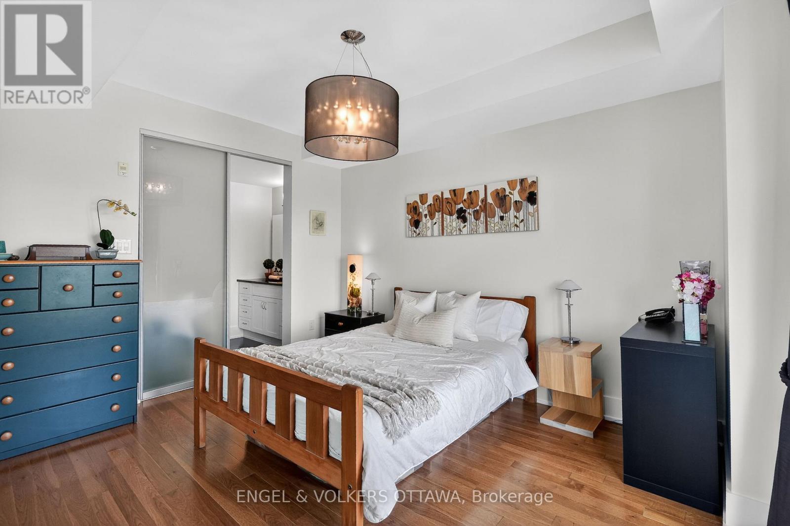 #602 131 HOLLAND AVENUE - 16