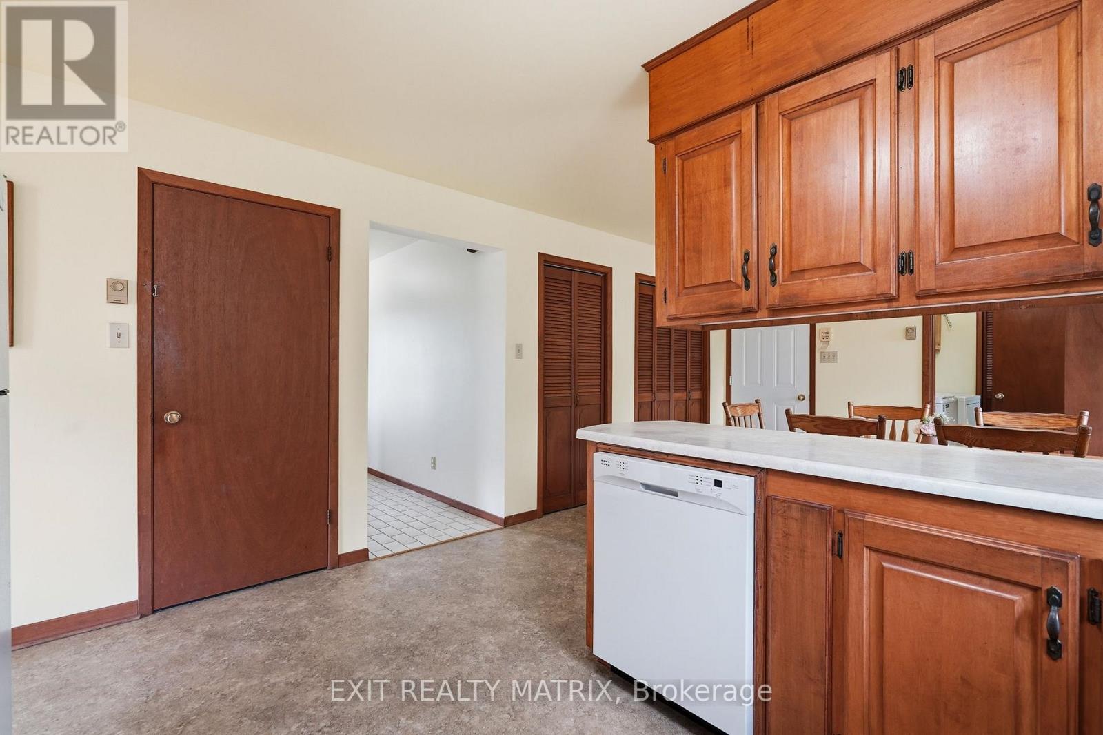 18203 KENYON 19 CONCESSION - Image 16