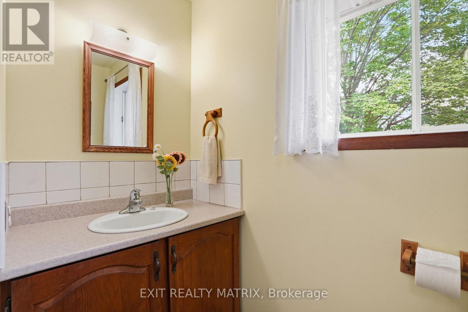 18203 KENYON 19 CONCESSION - Image 21