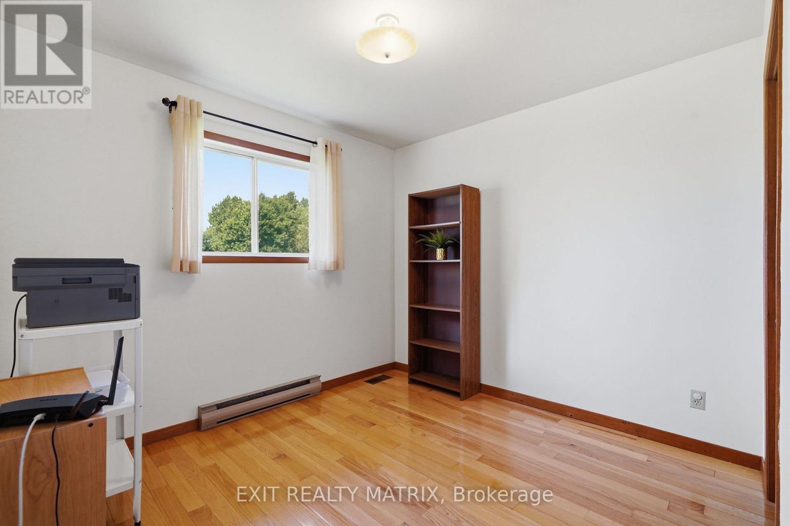 18203 KENYON 19 CONCESSION - Image 30
