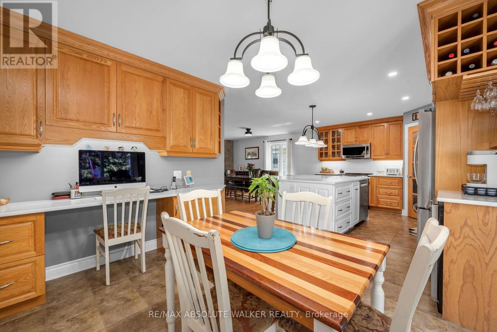 8 SETTLEMENT LANE, Ottawa. Luxury613. By Peter Sagos - Image 14