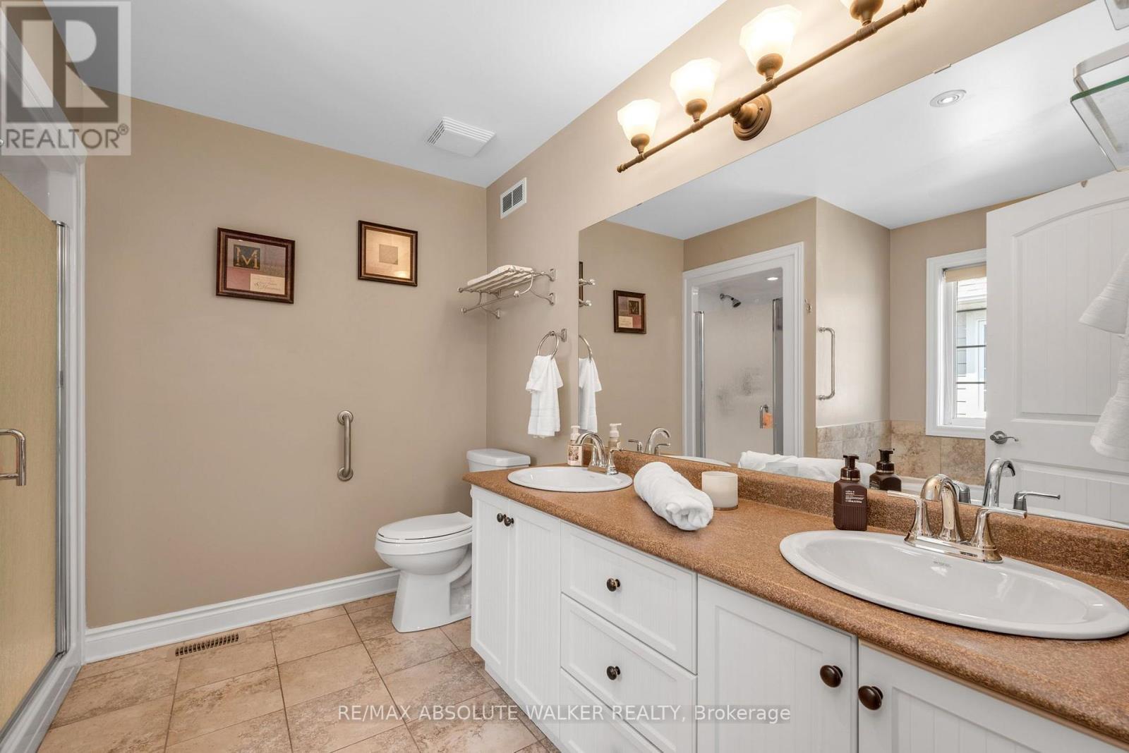 8 SETTLEMENT LANE, Ottawa. Luxury613. By Peter Sagos - Image 18