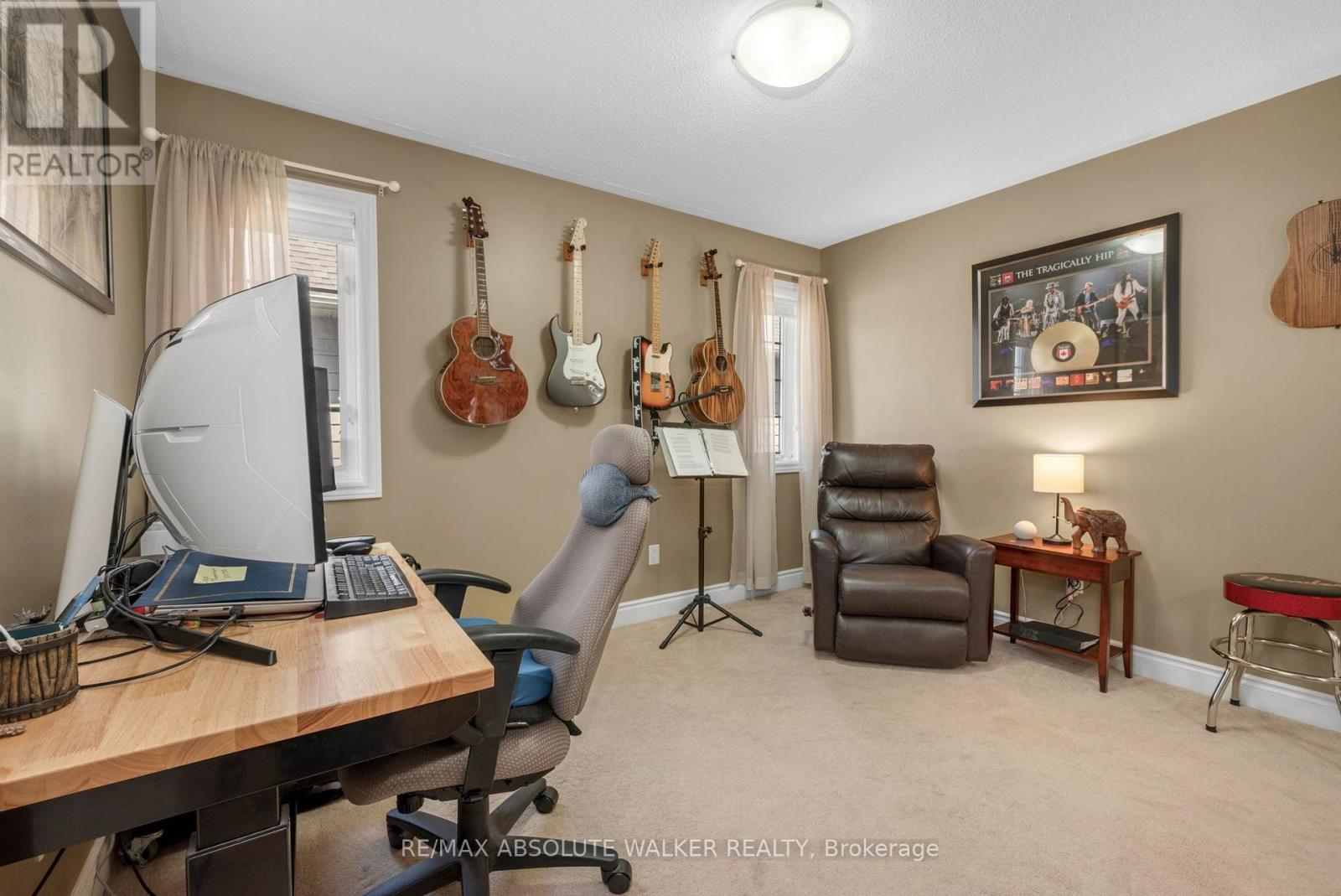 8 SETTLEMENT LANE, Ottawa. Luxury613. By Peter Sagos - Image 21