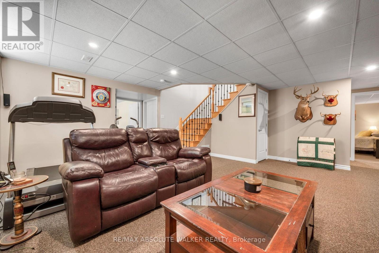 8 SETTLEMENT LANE, Ottawa. Luxury613. By Peter Sagos - Image 27