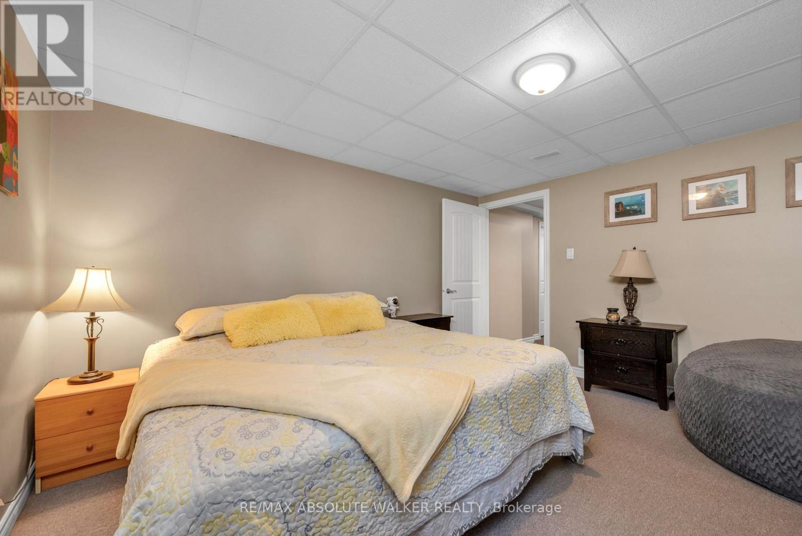 8 SETTLEMENT LANE, Ottawa. Luxury613. By Peter Sagos - Image 29