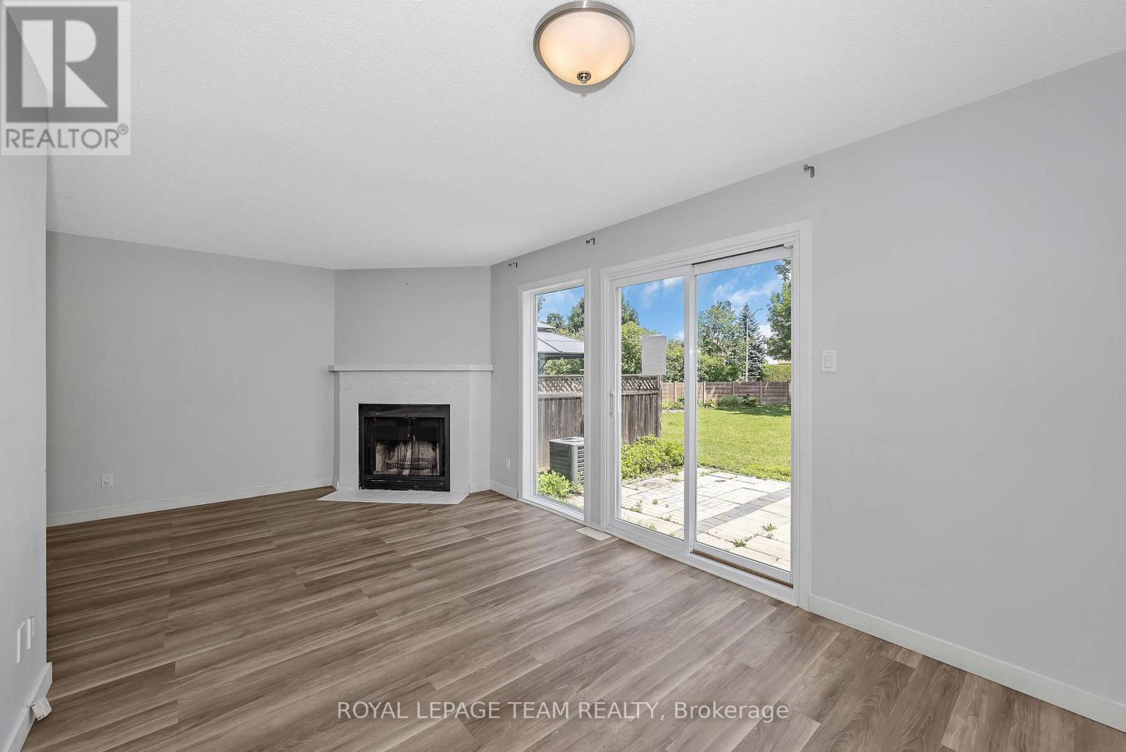 563 PARASOL COURT - 11