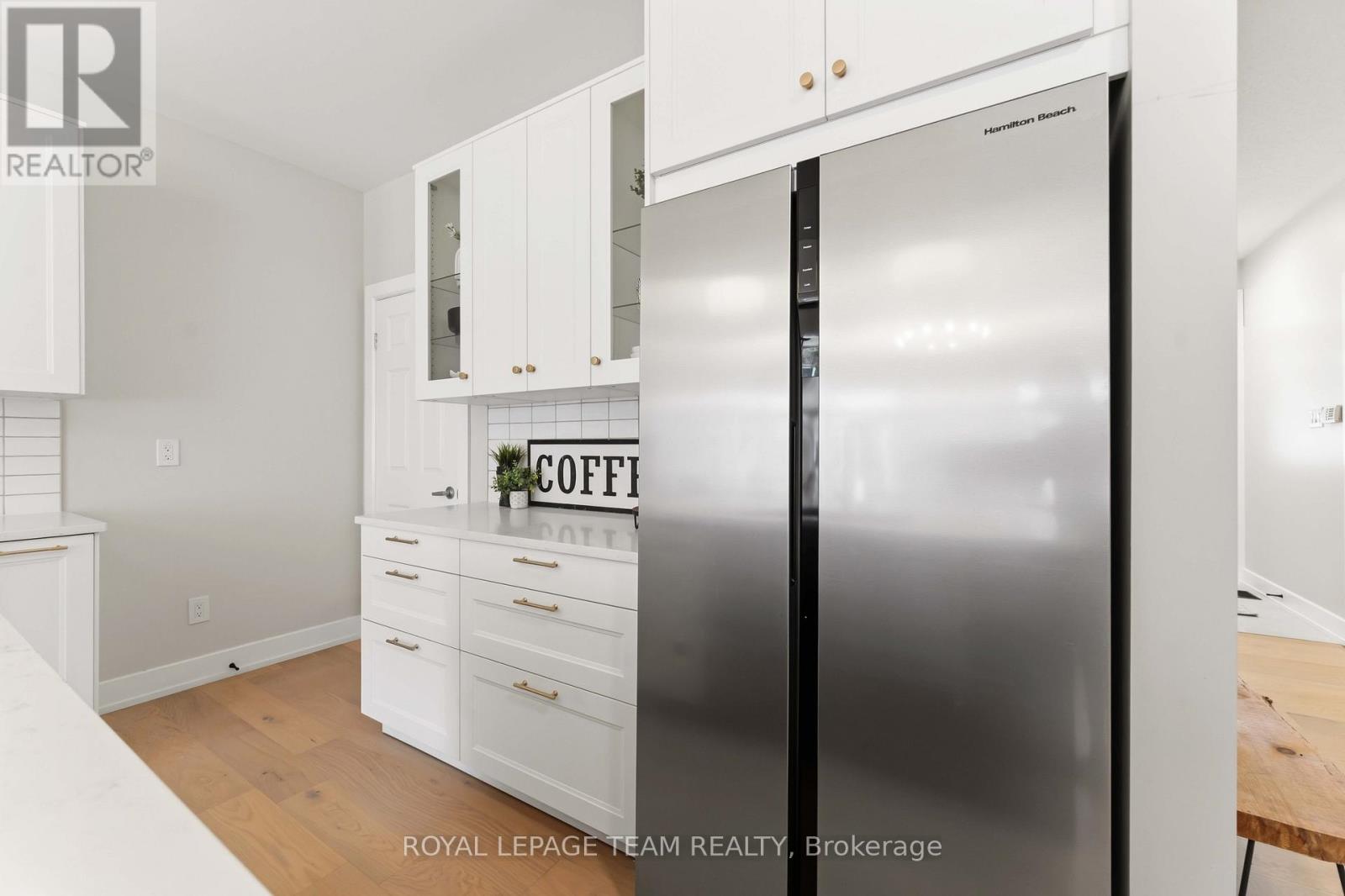 5553 DOCTOR LEACH DRIVE, Ottawa. Luxury613. By Peter Sagos - Image 10
