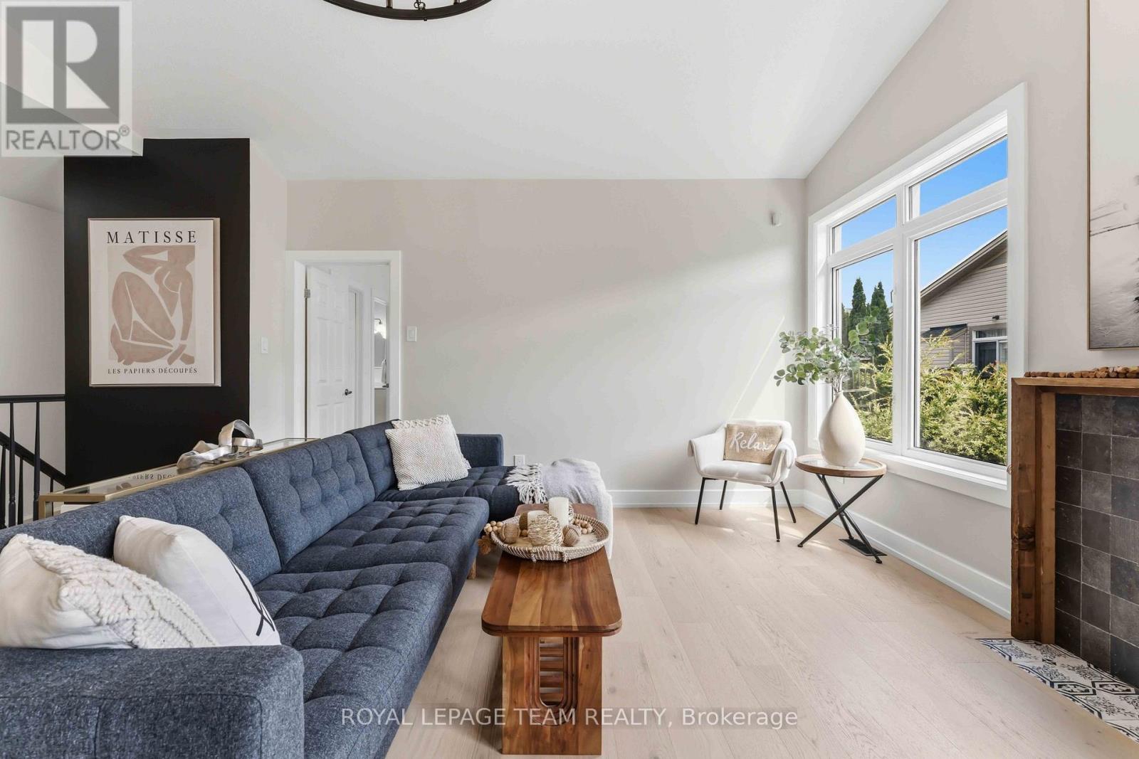 5553 DOCTOR LEACH DRIVE, Ottawa. Luxury613. By Peter Sagos - Image 17