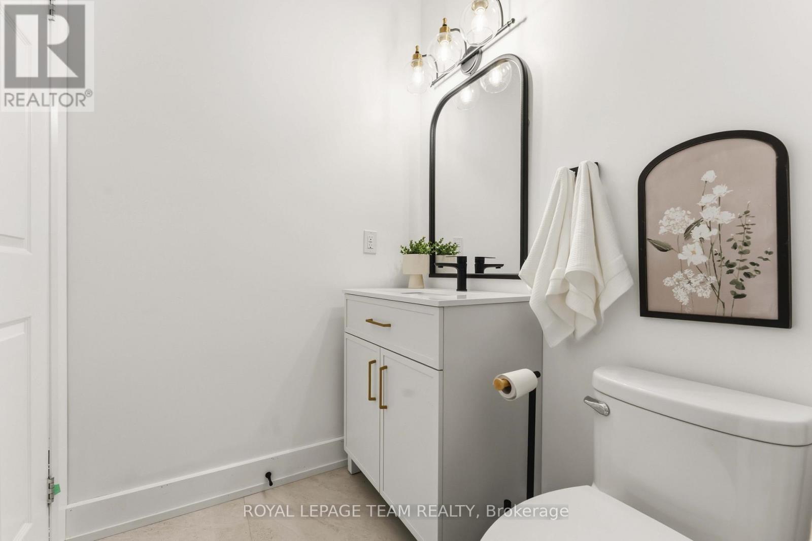 5553 DOCTOR LEACH DRIVE, Ottawa. Luxury613. By Peter Sagos - Image 27