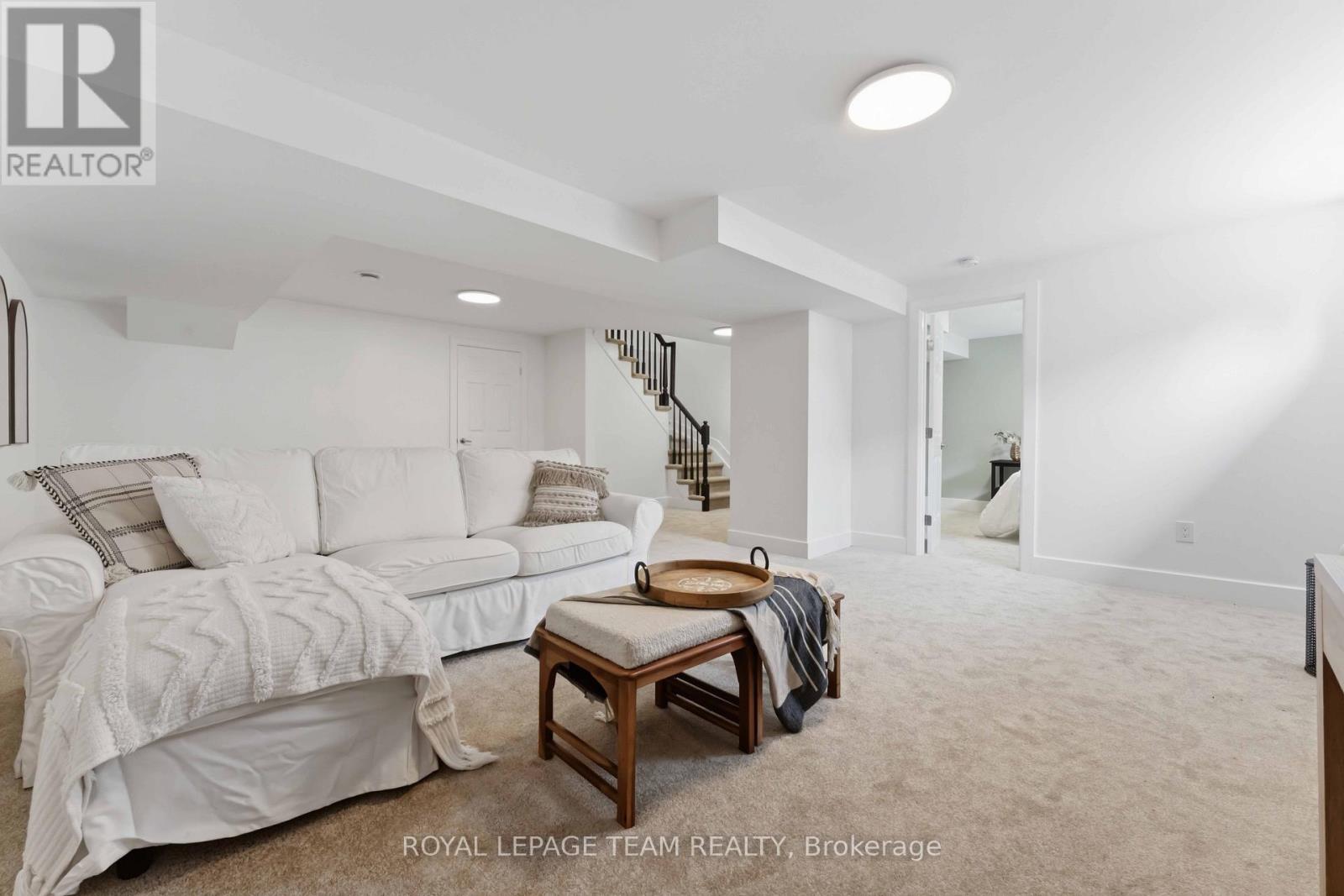 5553 DOCTOR LEACH DRIVE, Ottawa. Luxury613. By Peter Sagos - Image 30