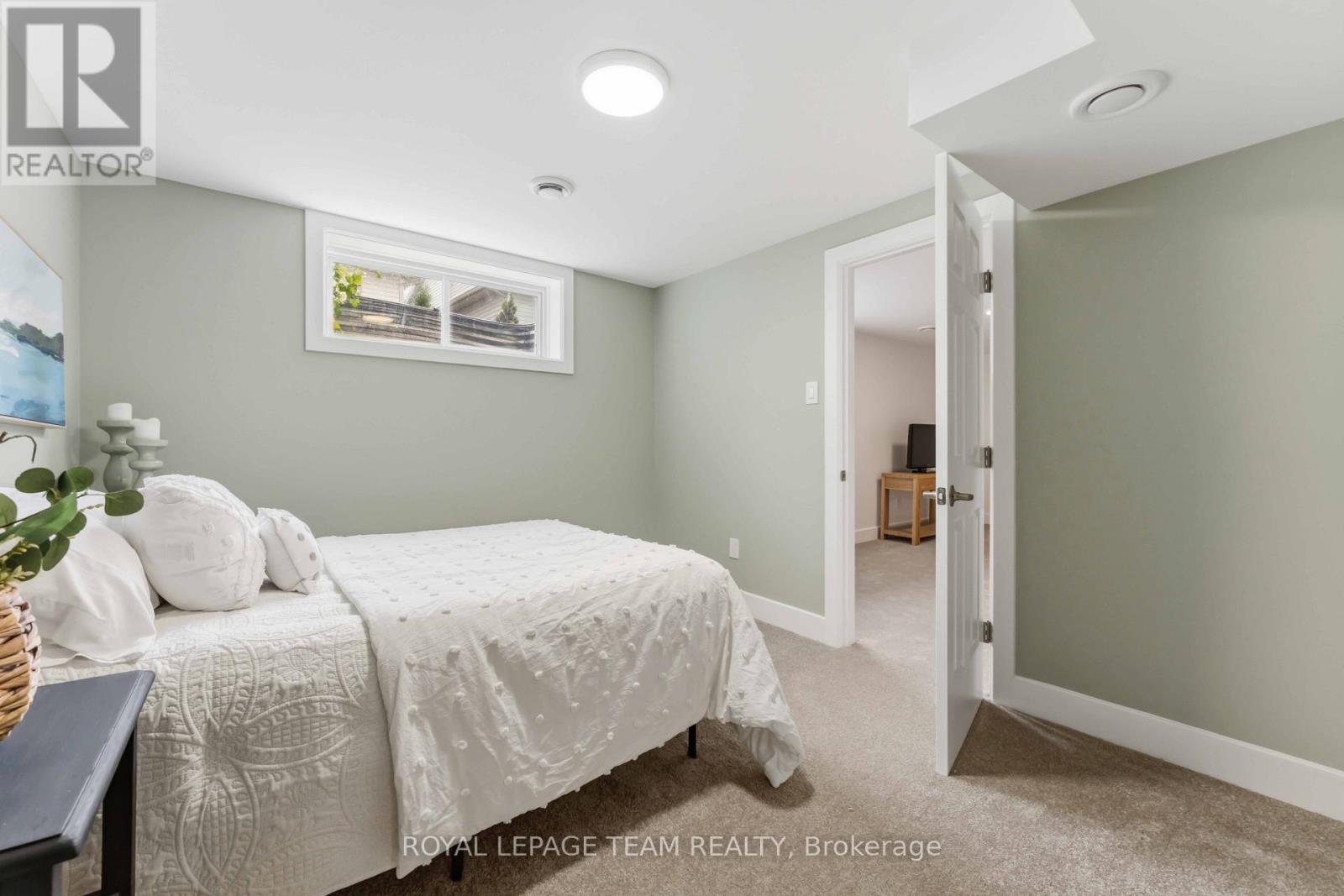 5553 DOCTOR LEACH DRIVE, Ottawa. Luxury613. By Peter Sagos - Image 32