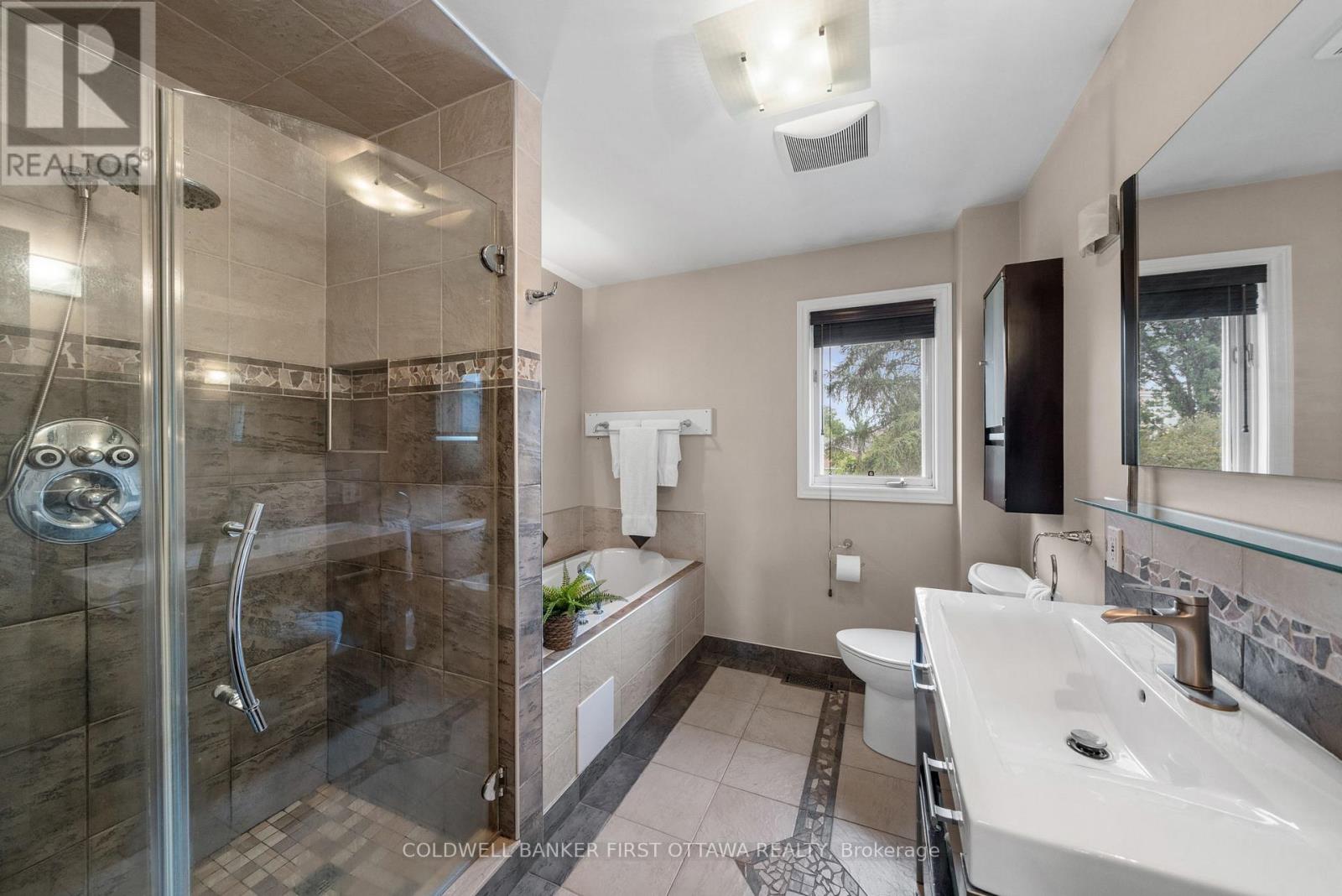 202 MIGUEL STREET, Ottawa. Luxury613. By Peter Sagos - Image 34