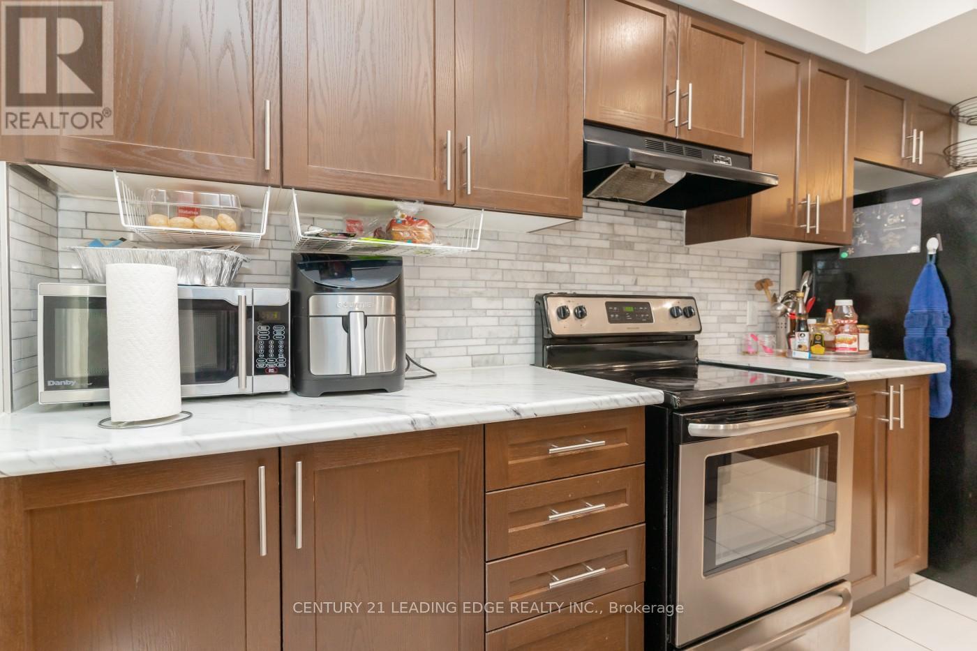 2457 HILL RISE STREET - 15