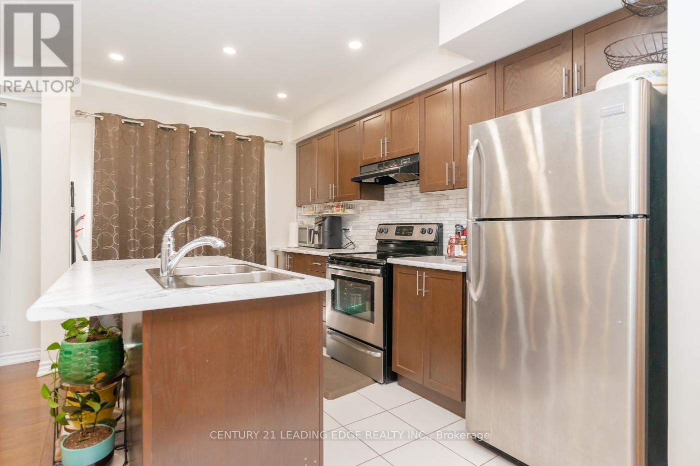 2457 HILL RISE STREET - 16