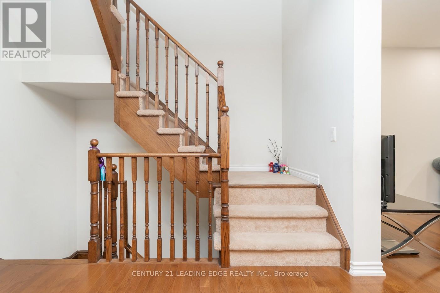 2457 HILL RISE STREET - 18
