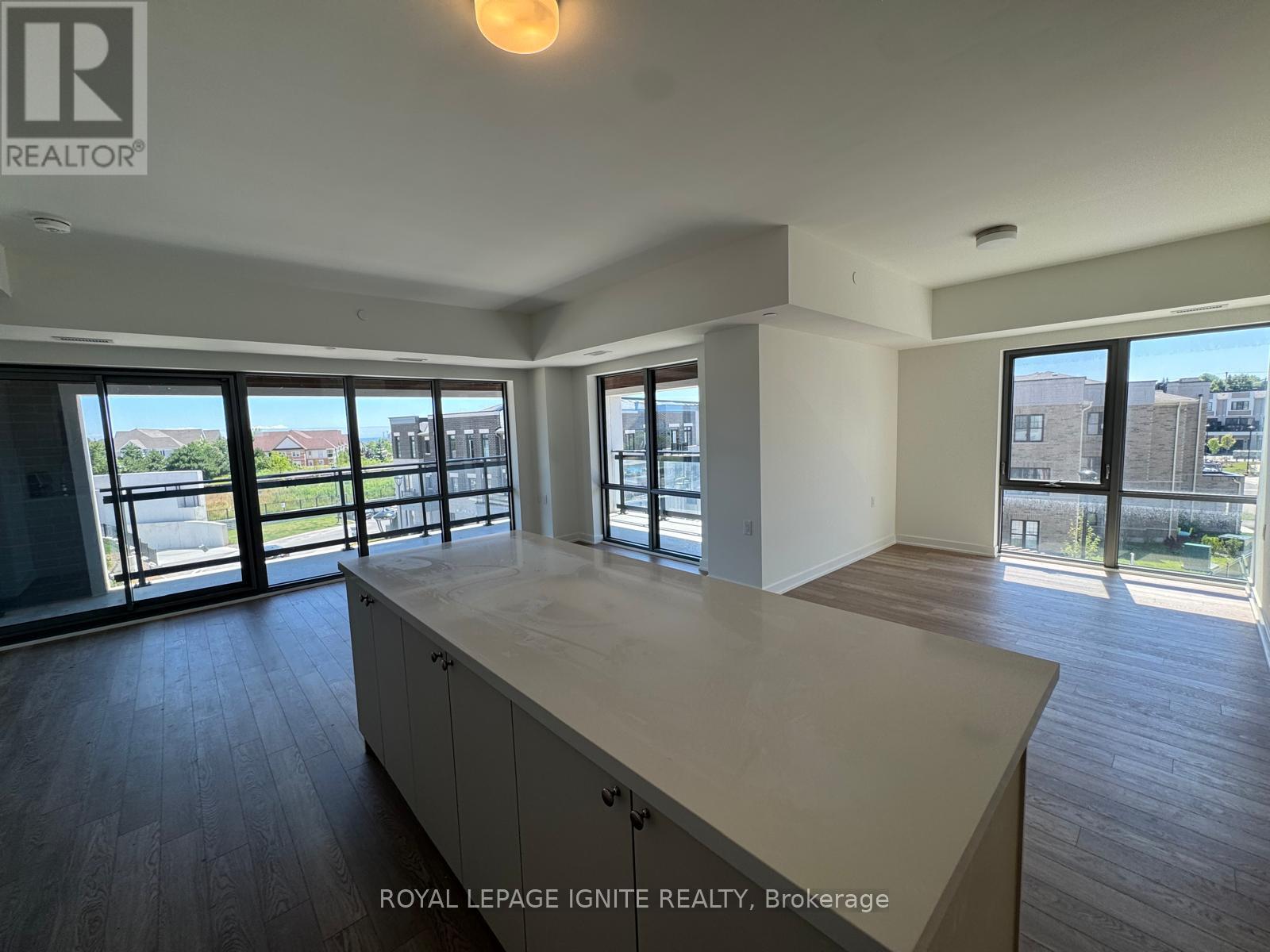 #322 51 CLARINGTON BOULEVARD - 8