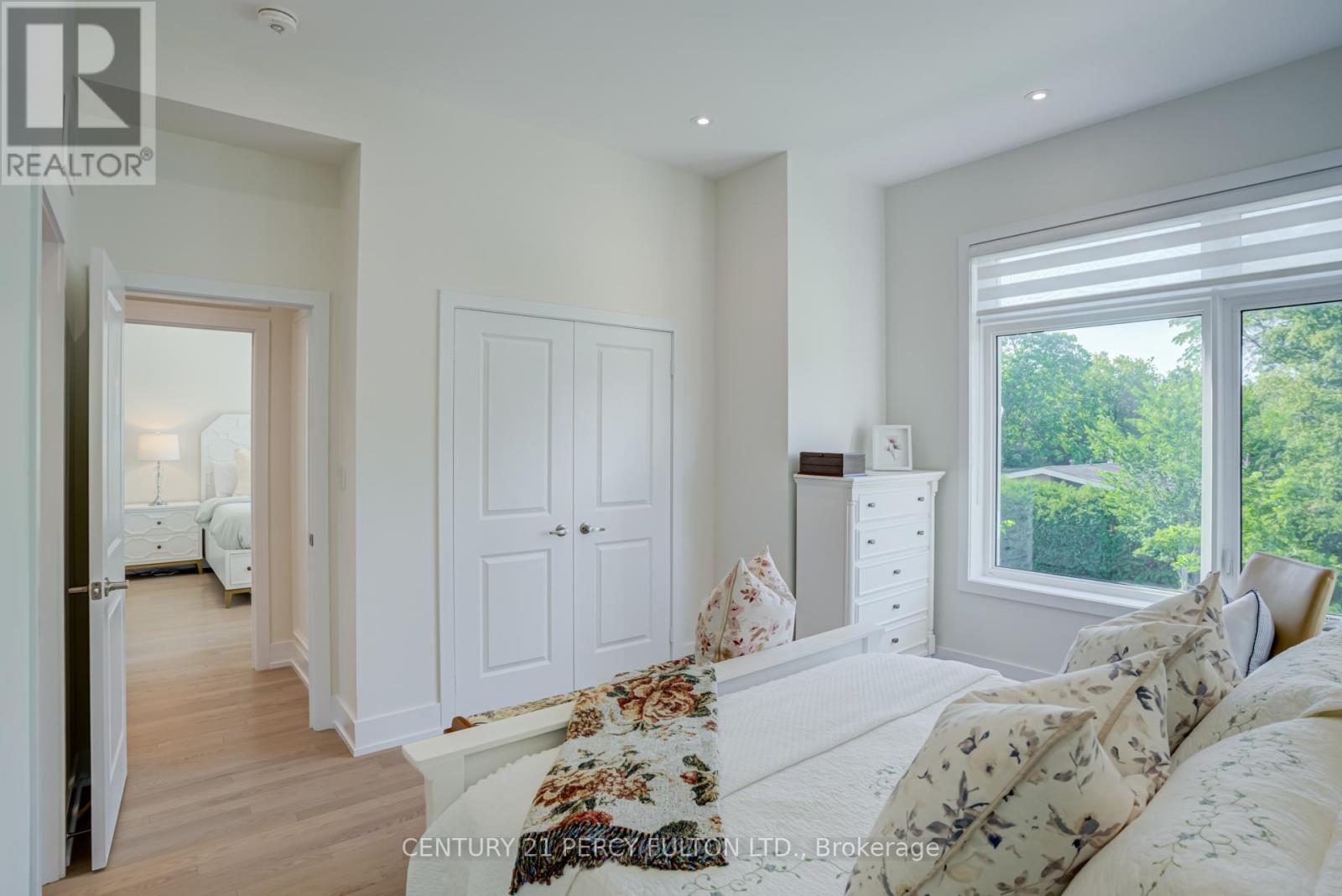 3B NORBURY CRESCENT - 25
