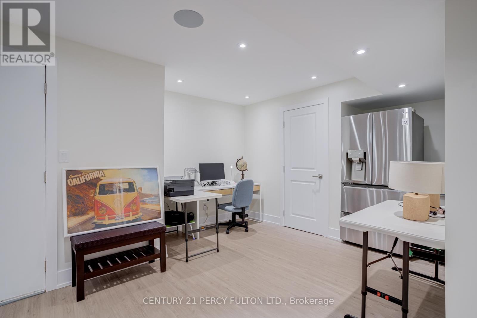 3B NORBURY CRESCENT - 33