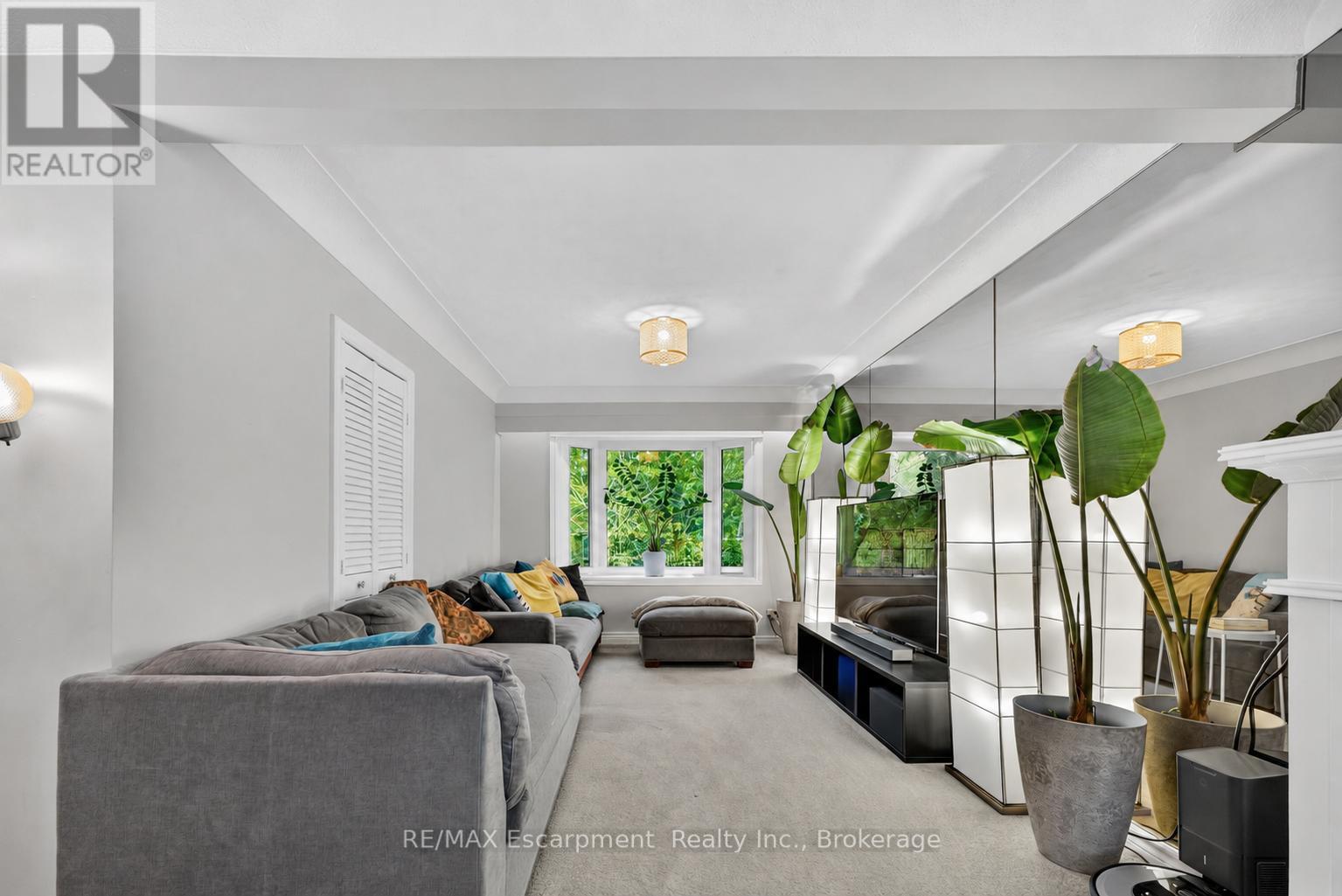195 WILTON STREET - 12