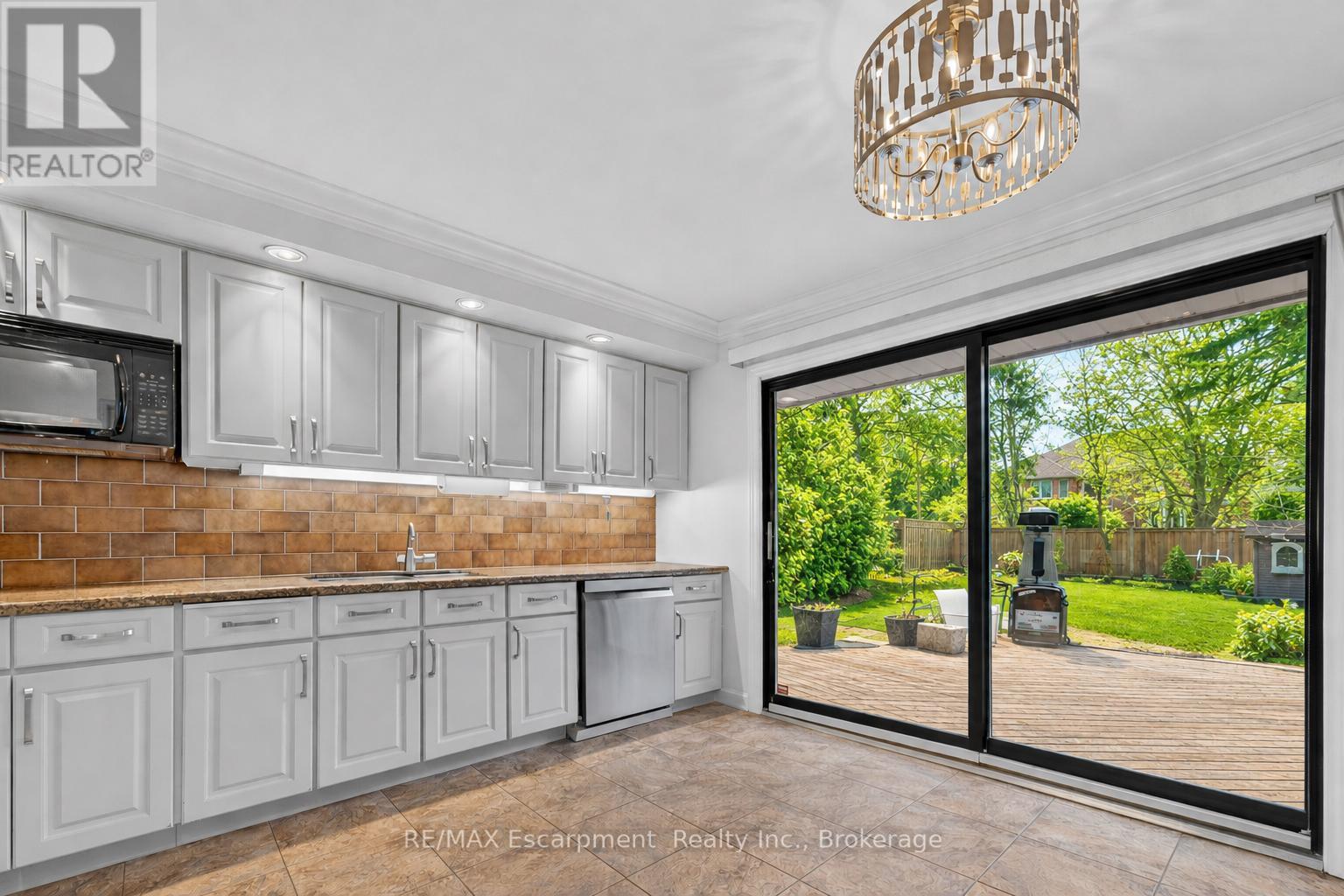 195 WILTON STREET - 18