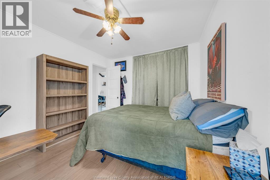 1196 Curry AVENUE - 16