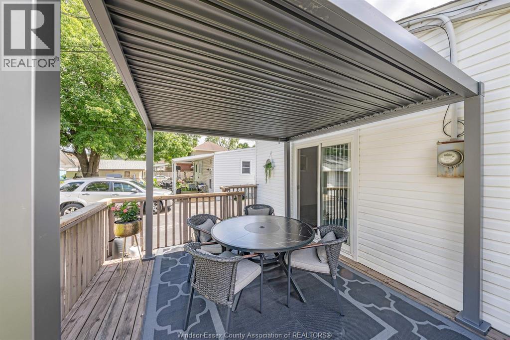 1196 Curry AVENUE - 7