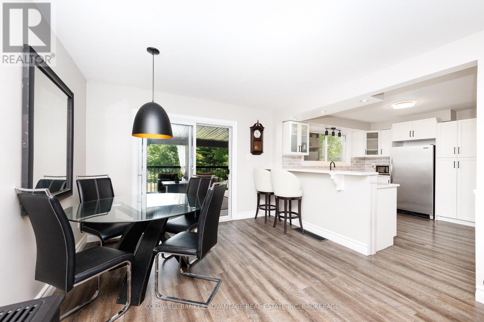 10448 LAKESHORE ROAD W - 14