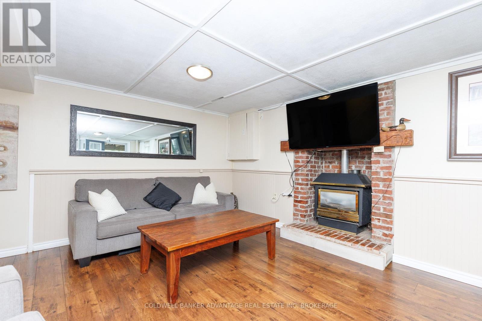 10448 LAKESHORE ROAD W - 28