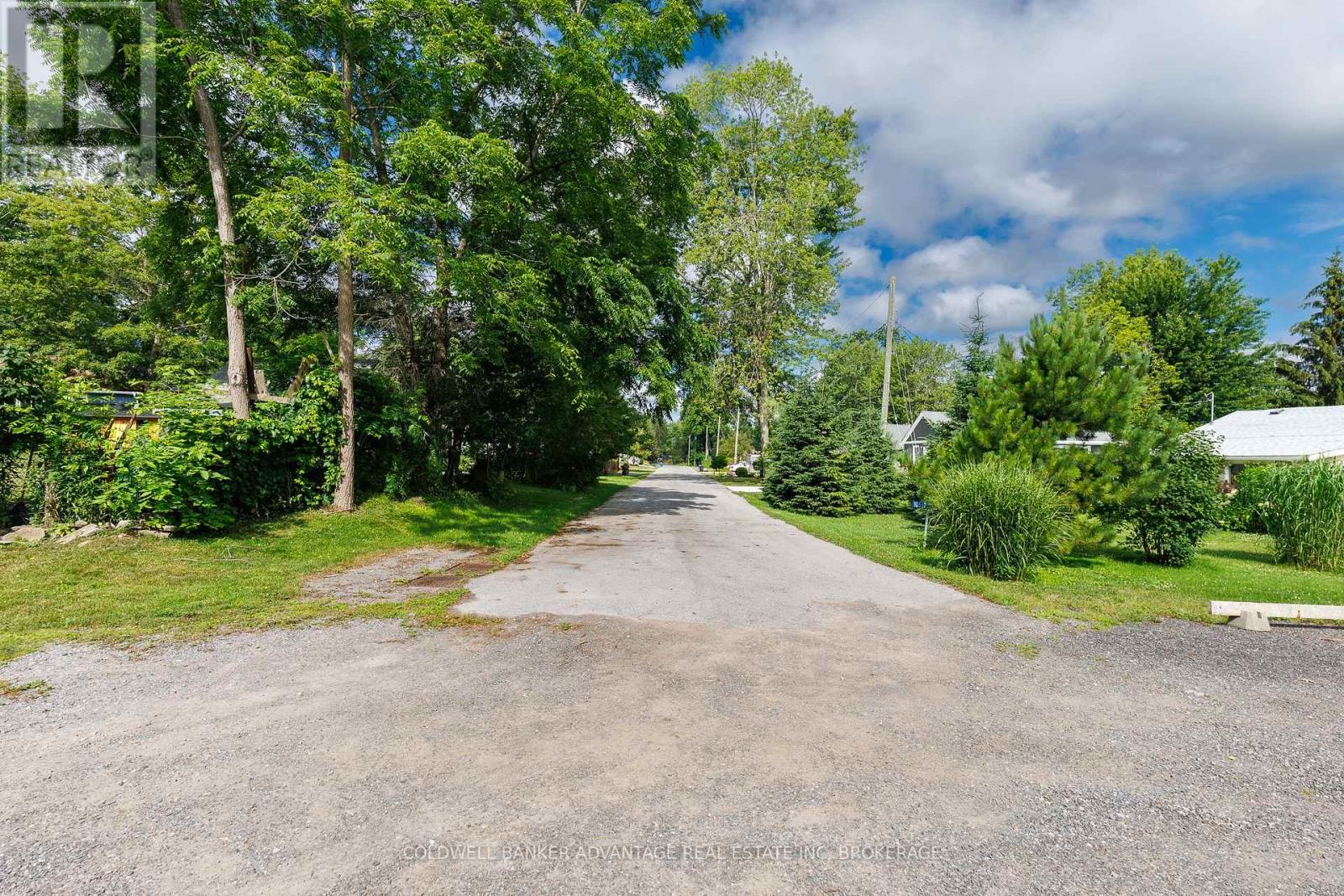 10448 LAKESHORE ROAD W - 40
