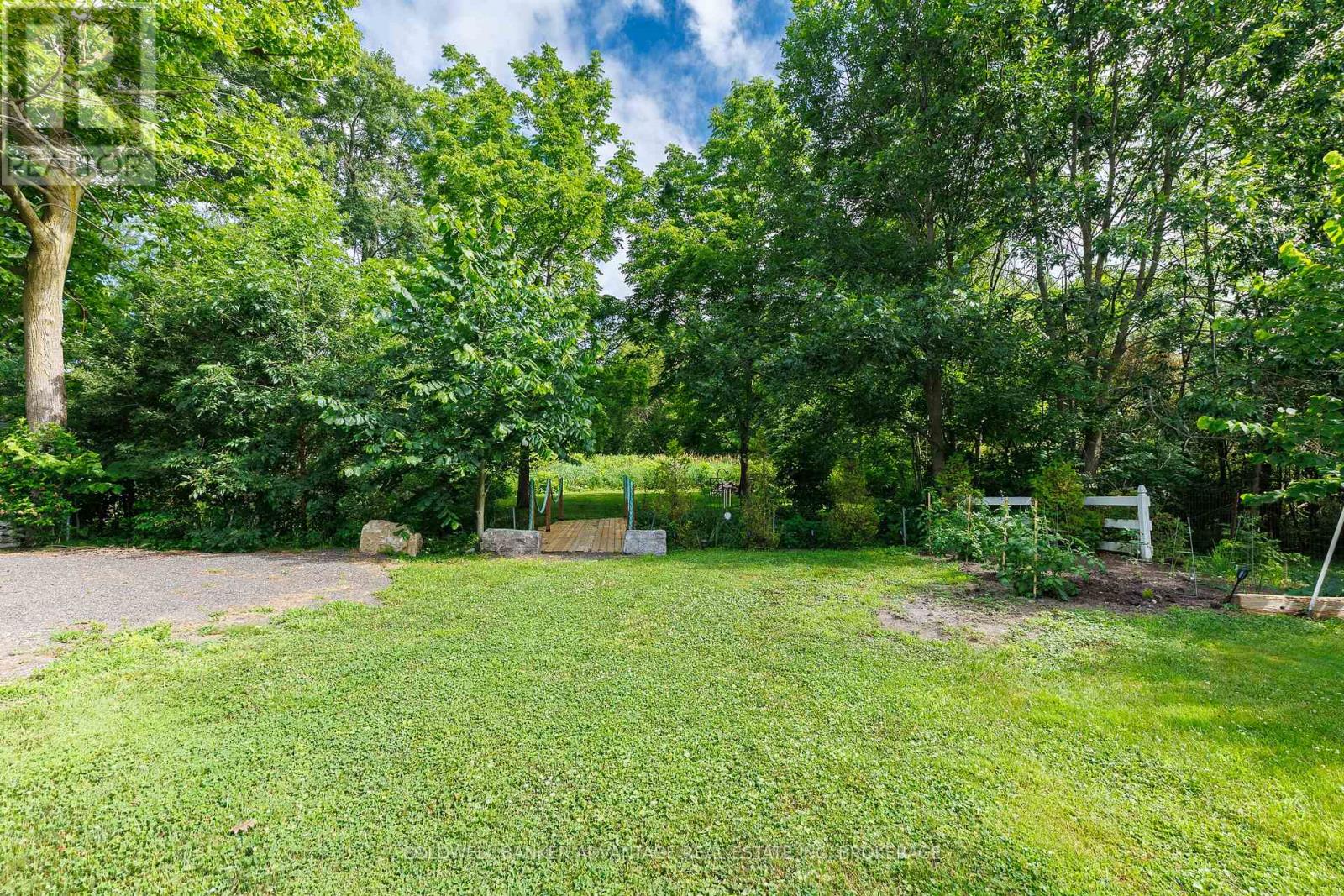 10448 LAKESHORE ROAD W - 42