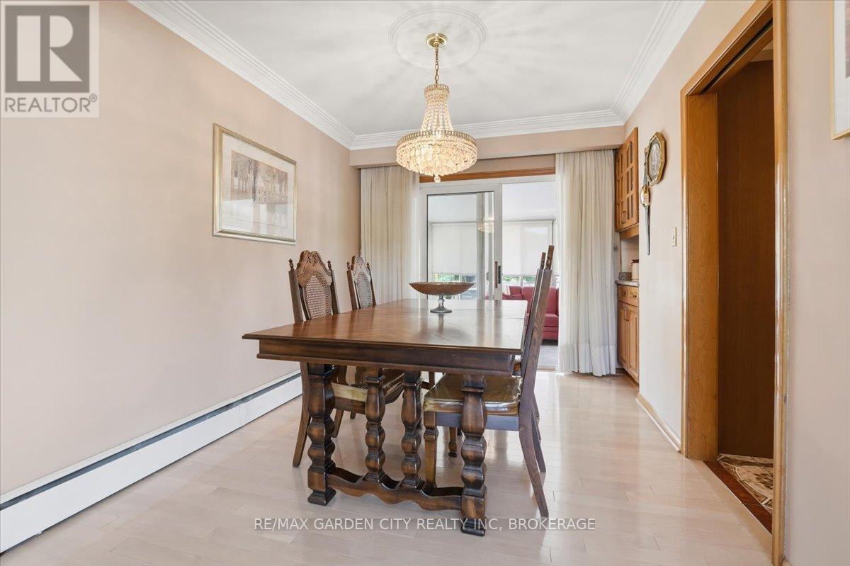 41 ALBERT STREET W - 14