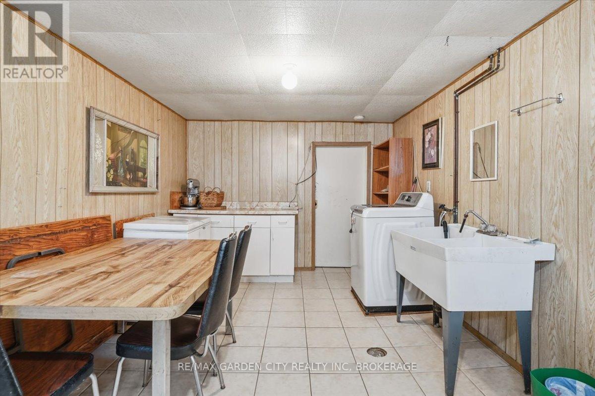 41 ALBERT STREET W - 28