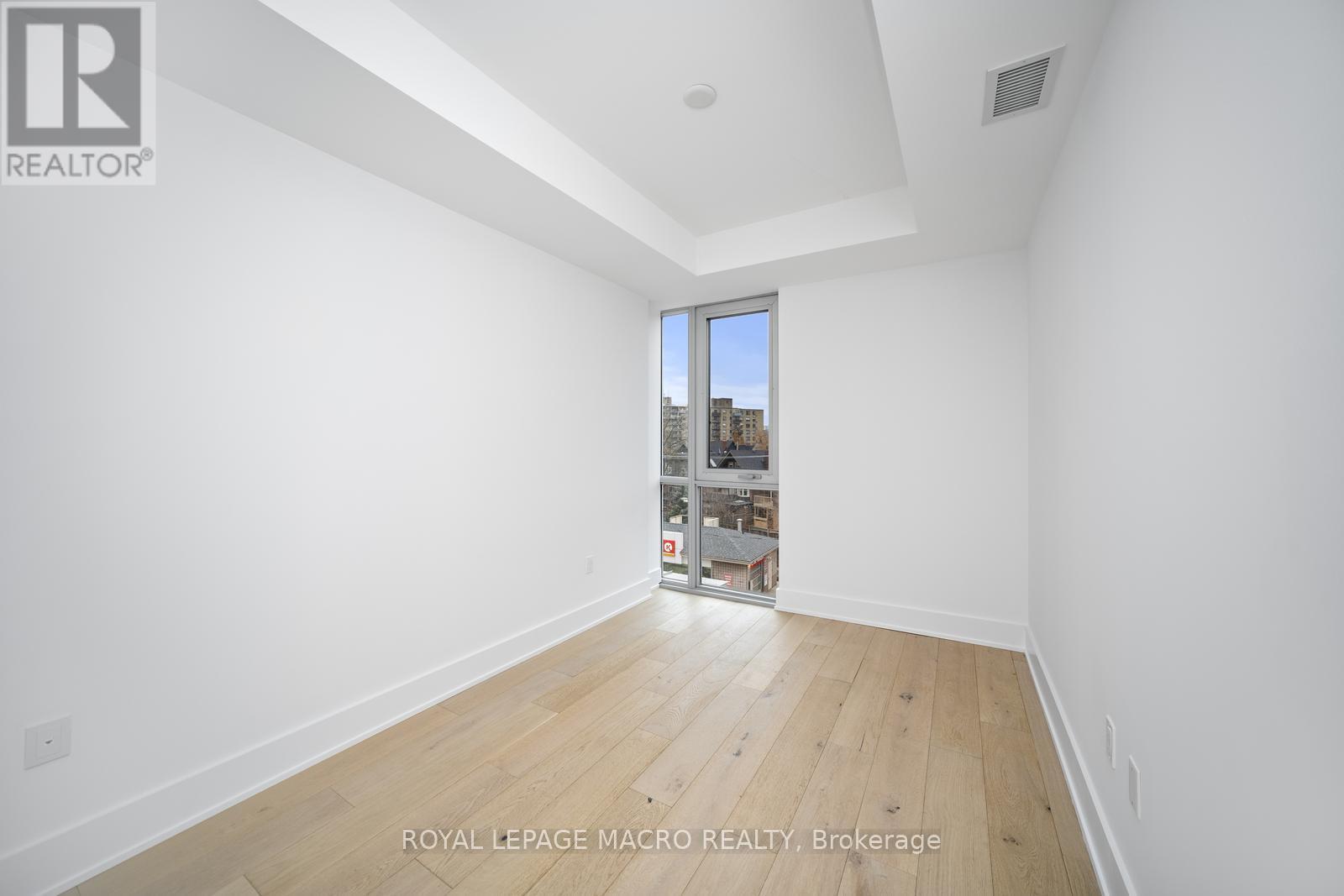 #403 346 DAVENPORT ROAD - 22