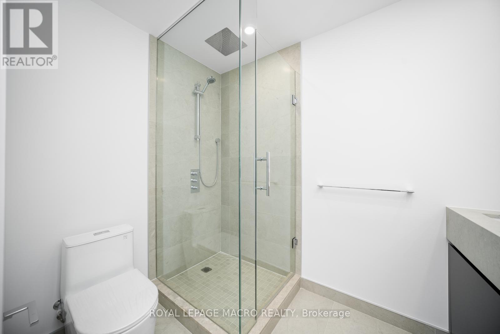 #403 346 DAVENPORT ROAD - 26