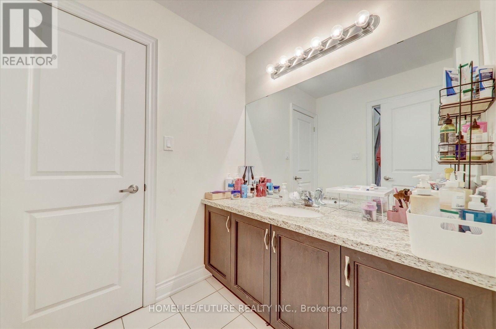 70 MOHANDAS DRIVE - 21