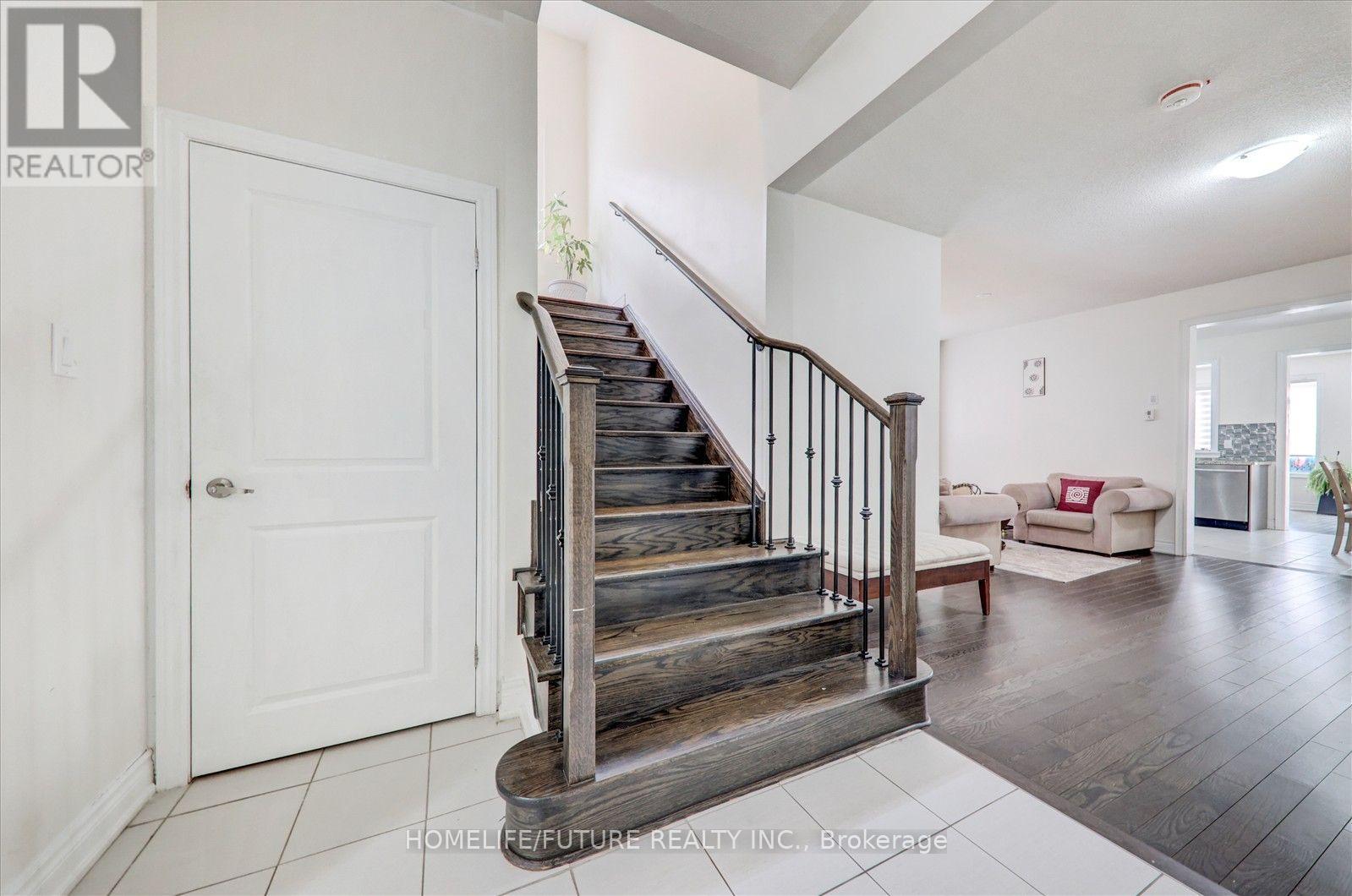 70 MOHANDAS DRIVE - 7