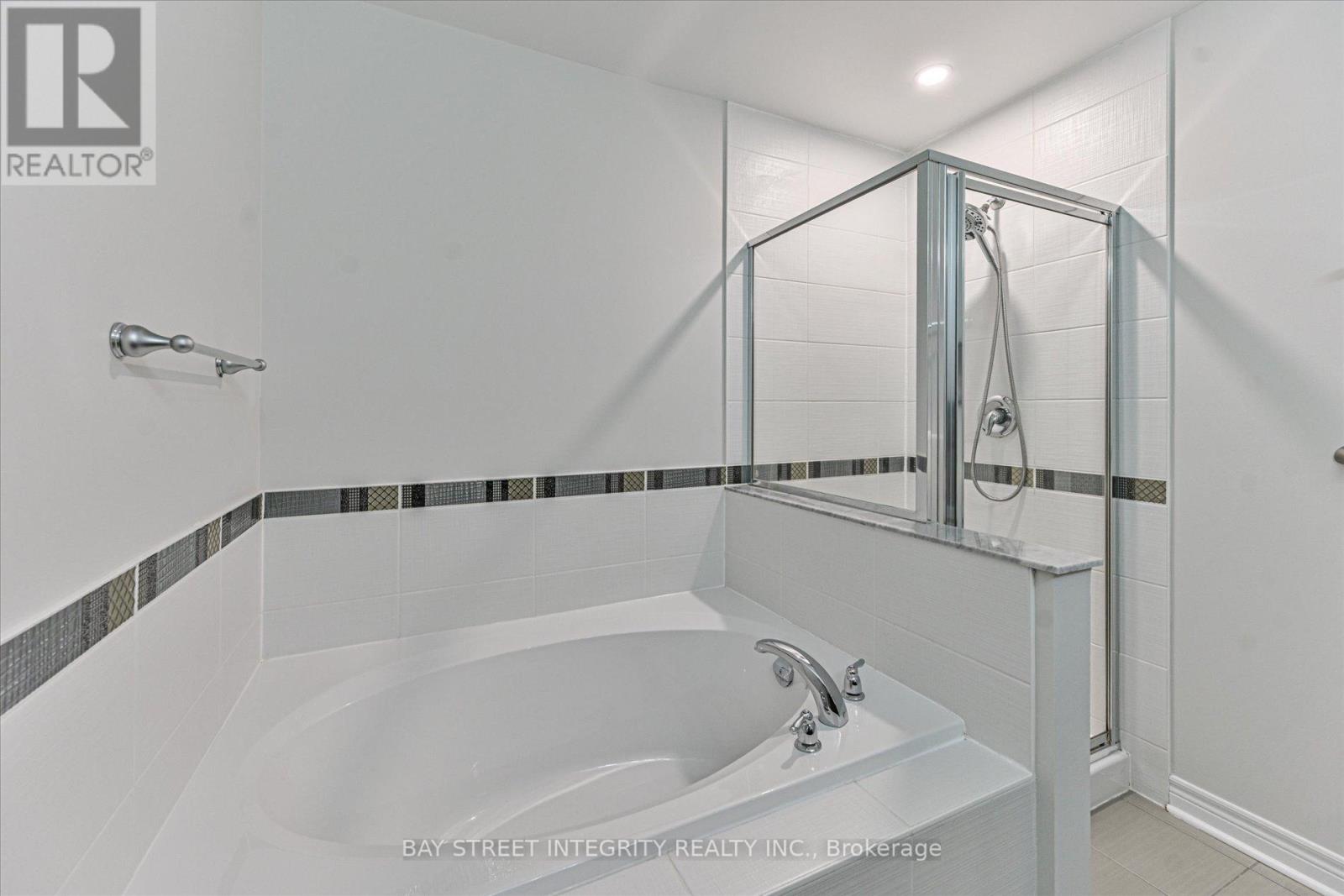 49 VICTOR HERBERT WAY - Image 22