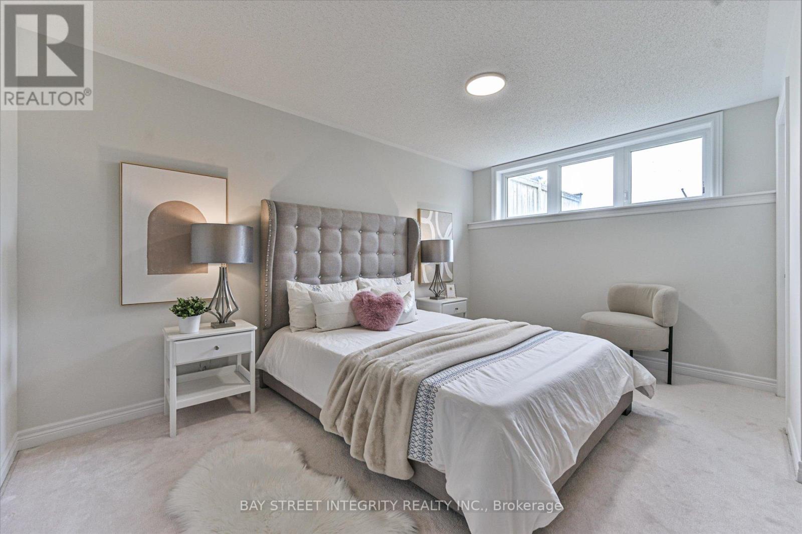 49 VICTOR HERBERT WAY - Image 28