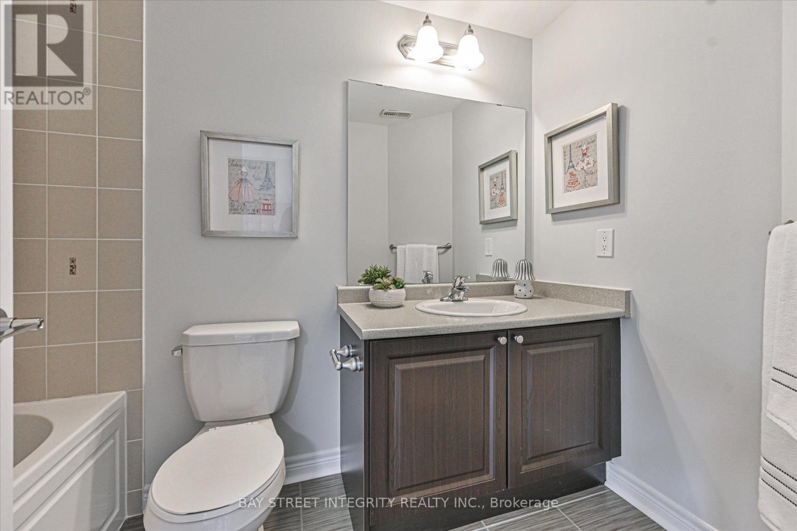 49 VICTOR HERBERT WAY - Image 29