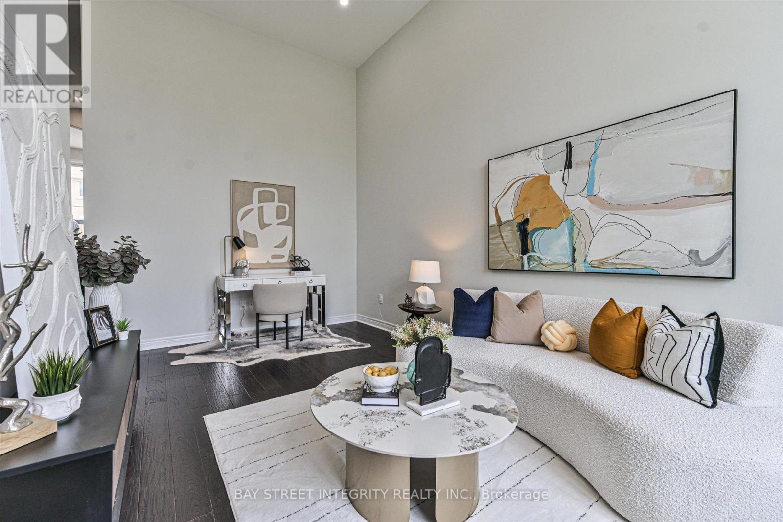 49 VICTOR HERBERT WAY - Image 6