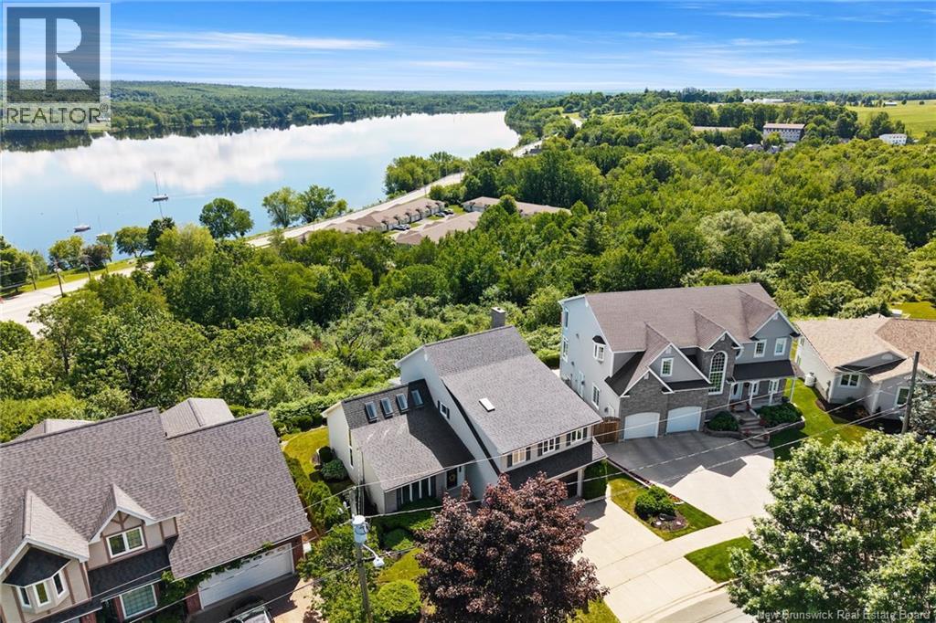407 Aspendale Lane - Image 3